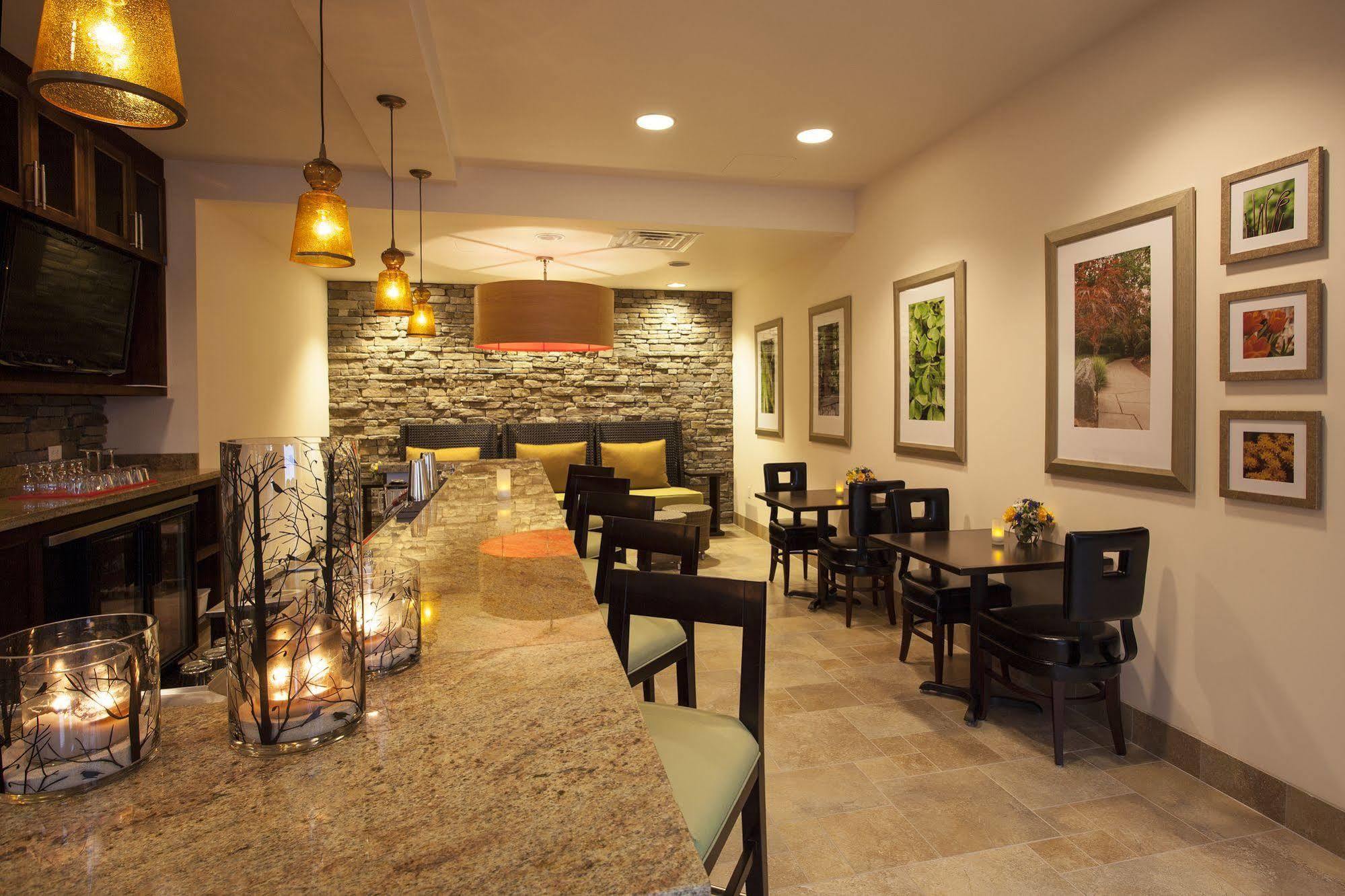 Hilton Garden Inn Valley Forge/Oaks Exterior foto