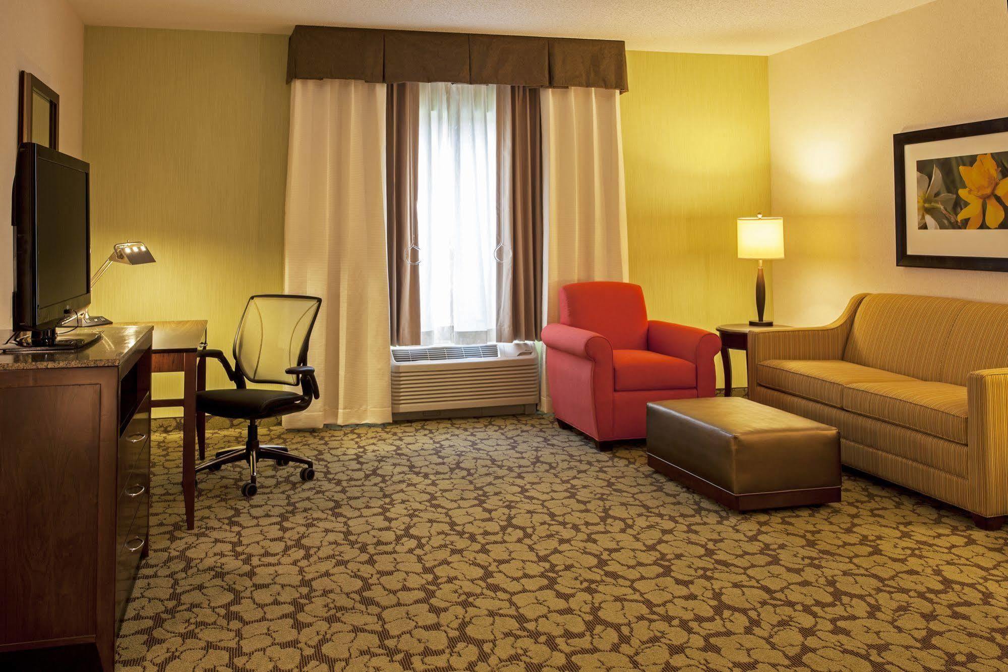 Hilton Garden Inn Valley Forge/Oaks Exterior foto